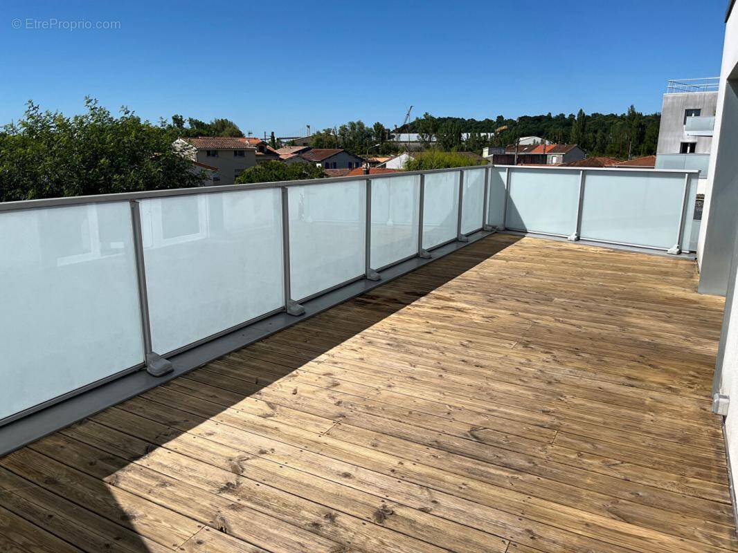 Appartement à CENON