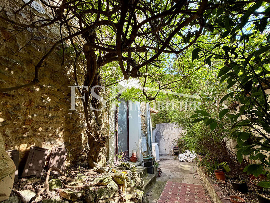 Maison Saint Leu La Foret 5 pièces - 79 m2 - centre-ville - photo 8