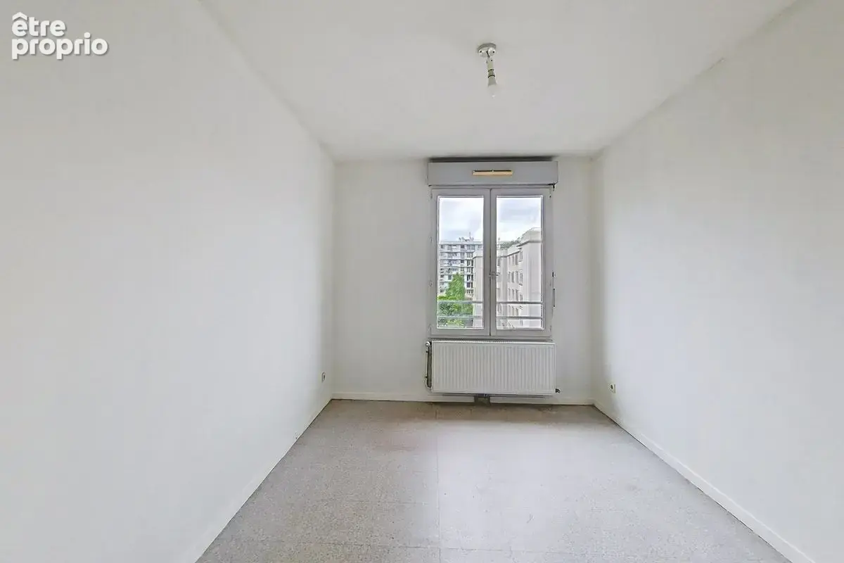 Appartement de 4 pièces - 83.10 m² - Villefranche sur Saône - photo 5