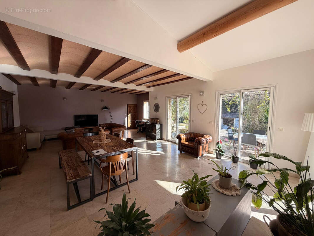 Maison à NIMES