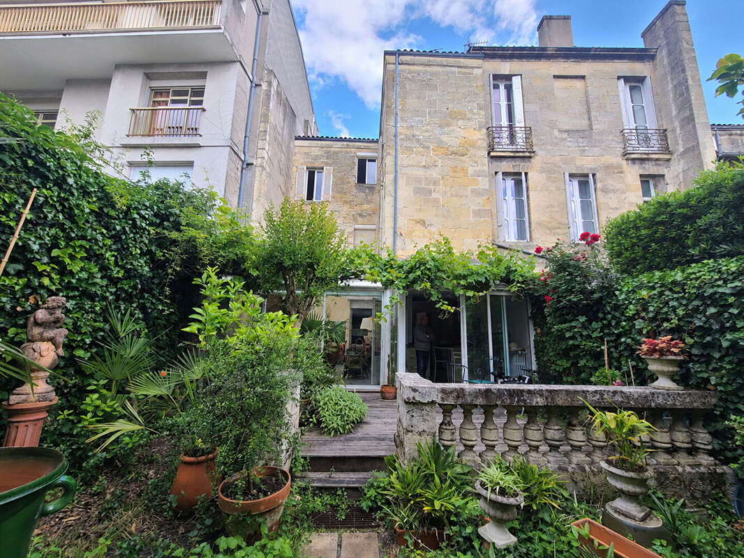 Immeuble pierre - Palais Gallien - photo 3
