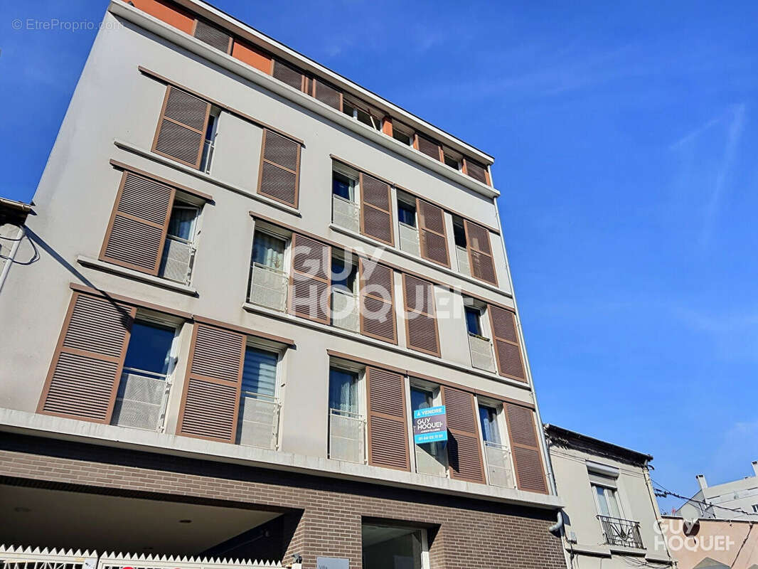 Appartement à AUBERVILLIERS