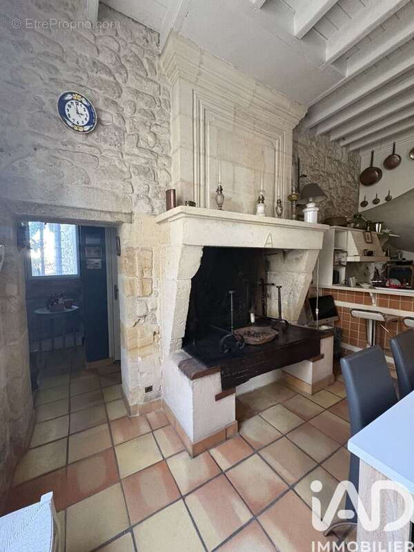 Maison 180 m² à Francs  - photo 5