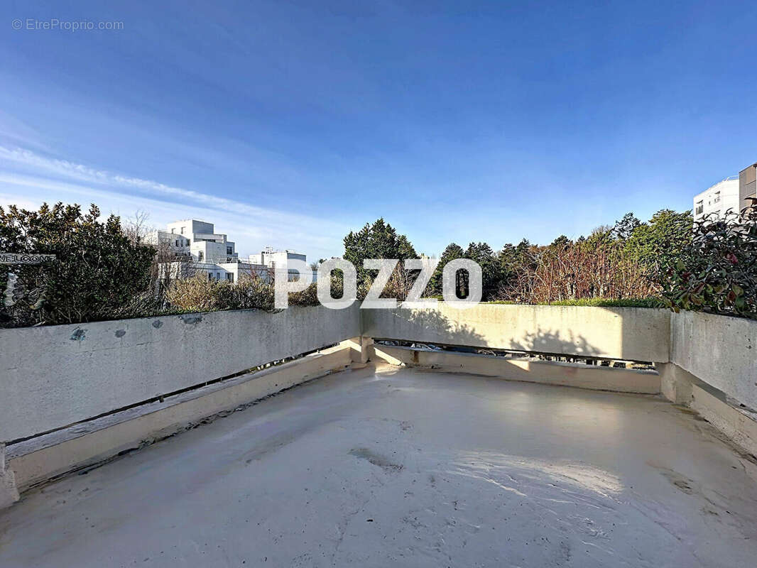 Appartement à HEROUVILLE-SAINT-CLAIR