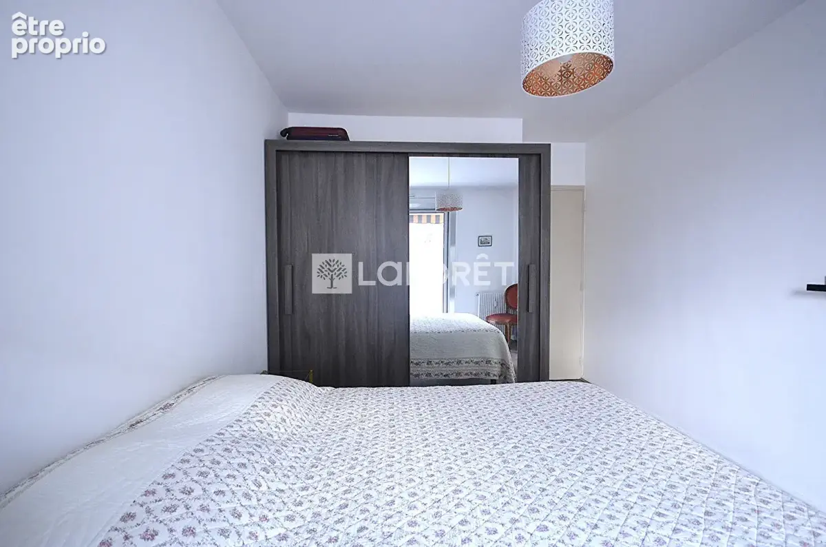 Appartement Villeurbanne 3 pièce(s) 71 m2 Secteur Gratte-Ciel ? - photo 14