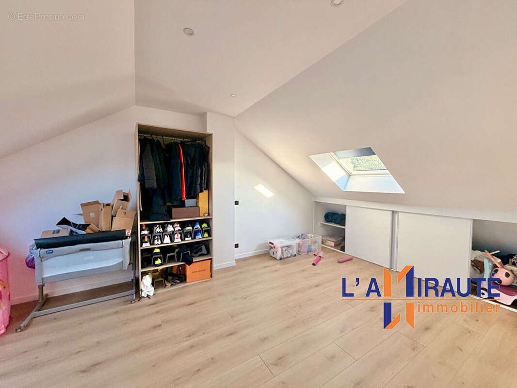 Maison à HOUILLES
