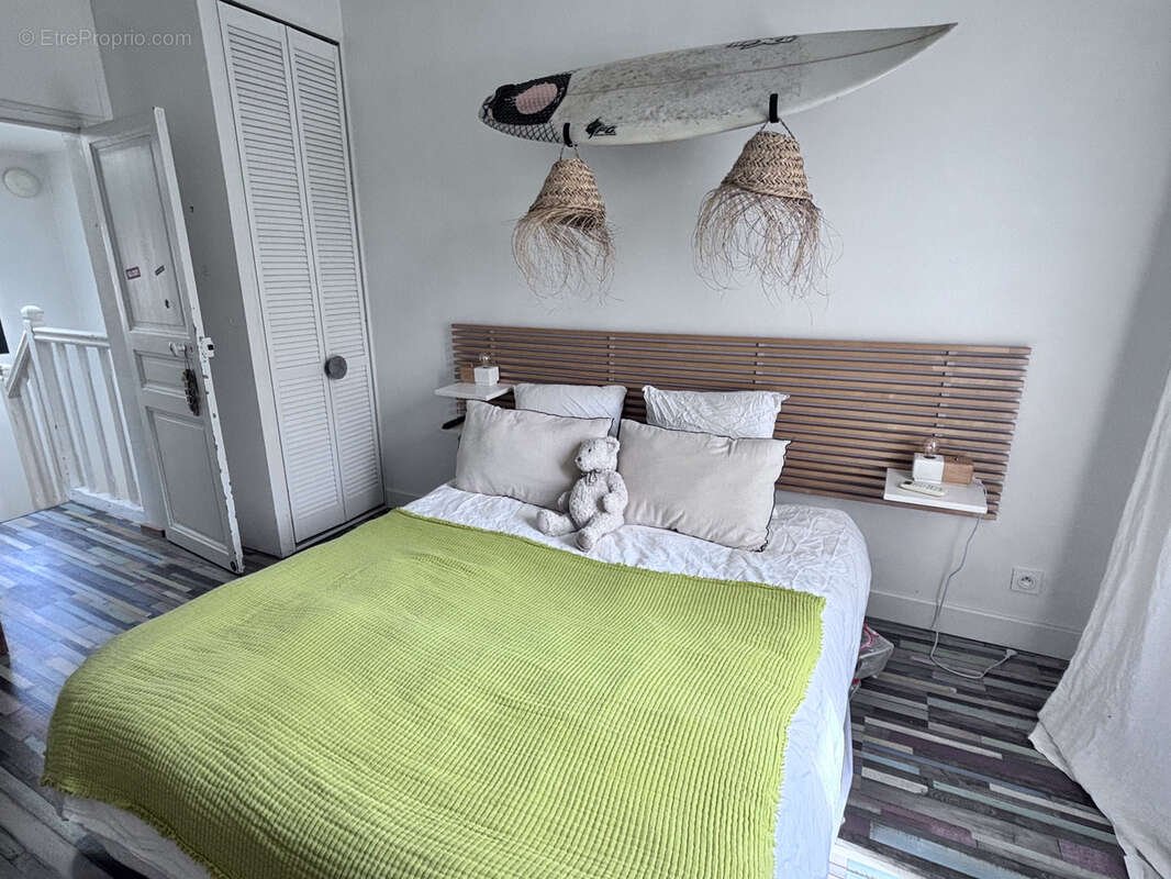 Maison à SAINT-CYR-SUR-MER