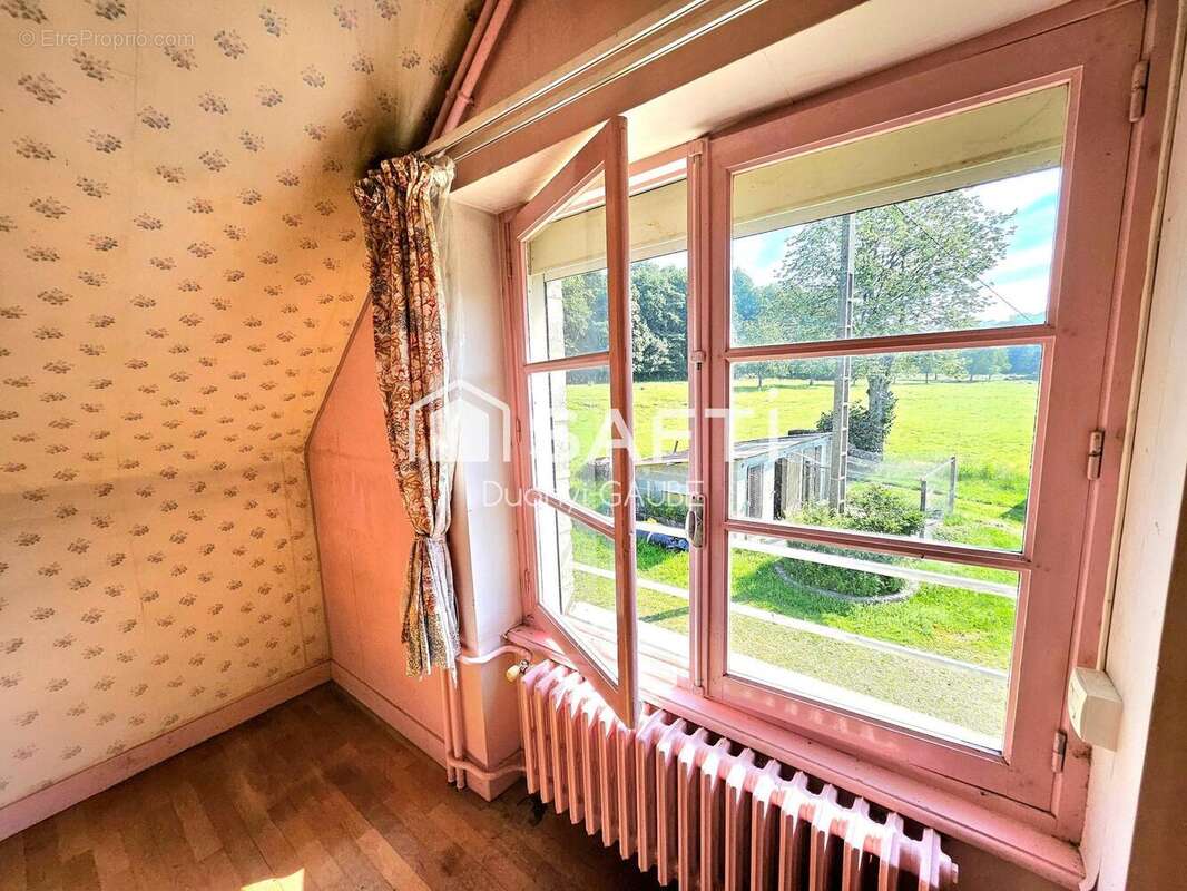 Maison 100 m² à Barenton  - photo 9