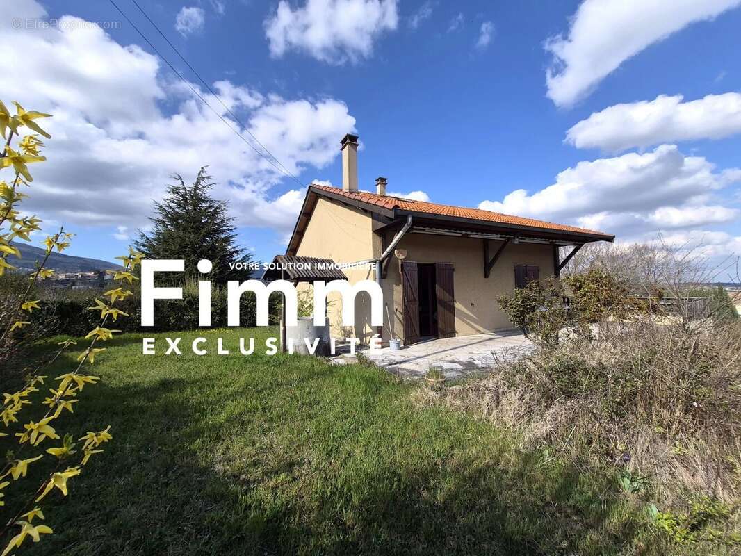 Maison à PELUSSIN