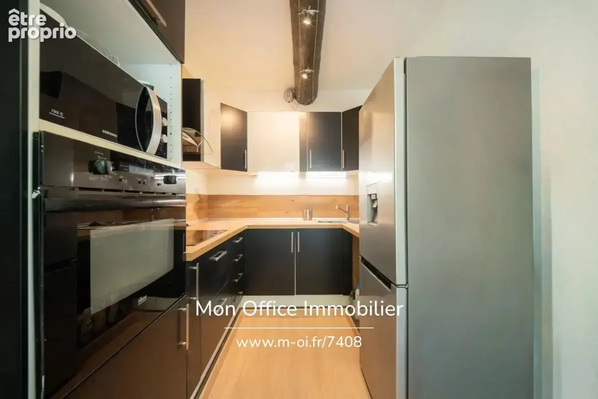 Référence : 7408-YAN - Appartement 2 pièces avec extérieur au centre ville - photo 3
