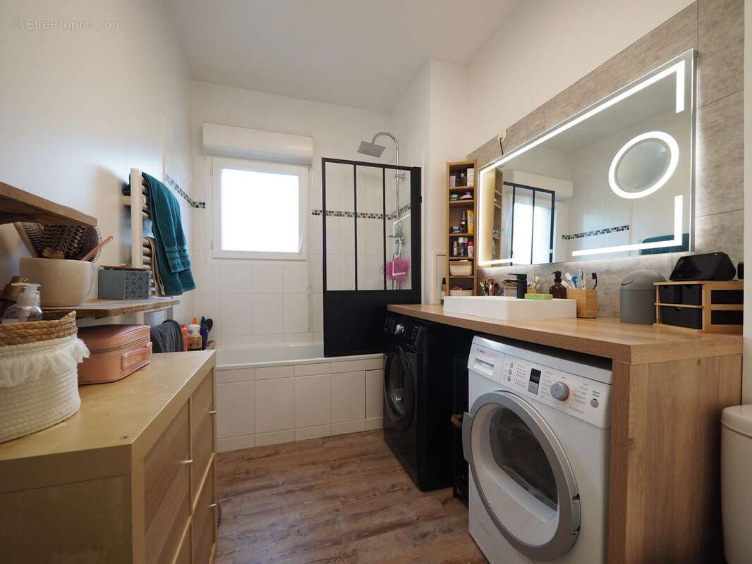 Appartement à BOIS-D'ARCY