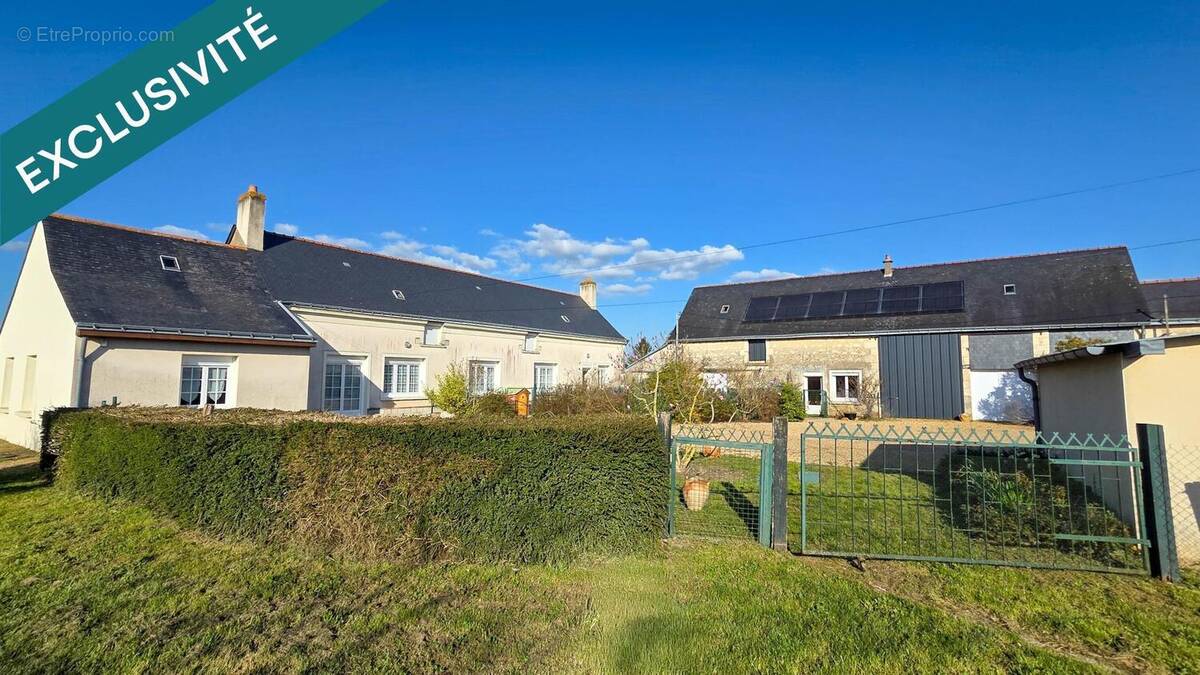 Photo 1 - Maison à VERNOIL