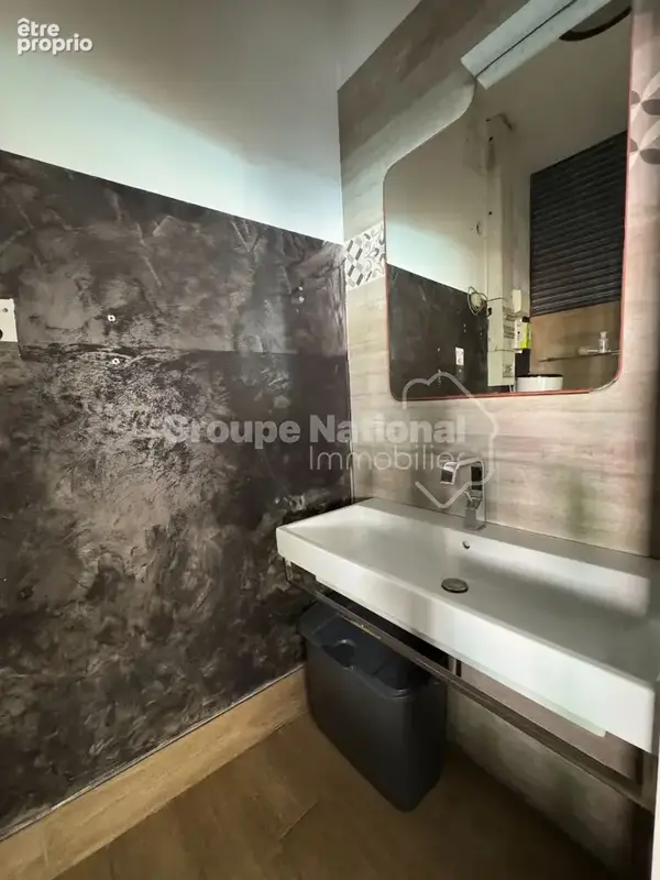 À vendre  local commercial 83 m²  emplacement premium à lunel - photo 8
