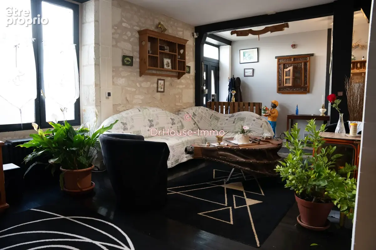 Maison 10 pièces 260 m² à vendre à Chatellerault (86100) - photo 21
