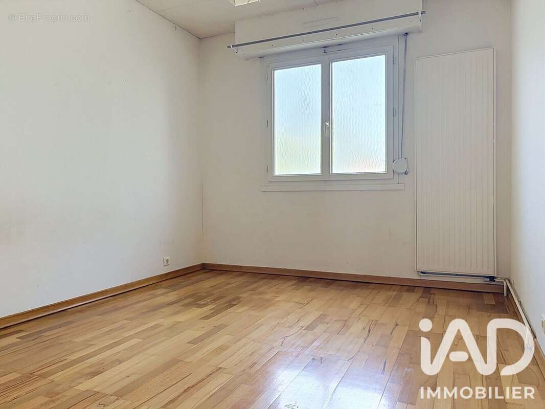 Photo 7 - Appartement à MAINVILLIERS