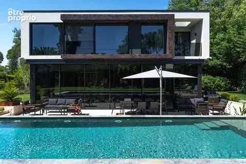 Maison 404 m² à Antibes  - photo 2