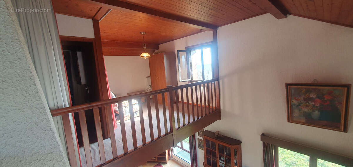 Maison à CRANVES-SALES