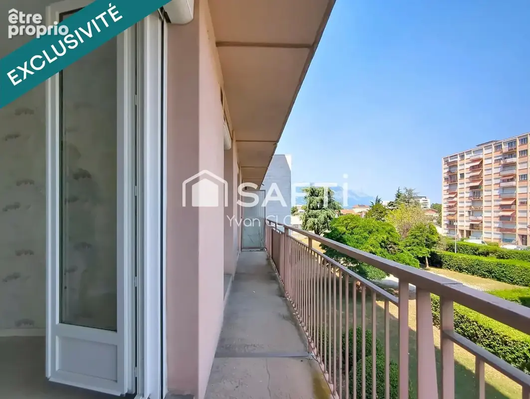 Photo 1 - Appartement à ECHIROLLES