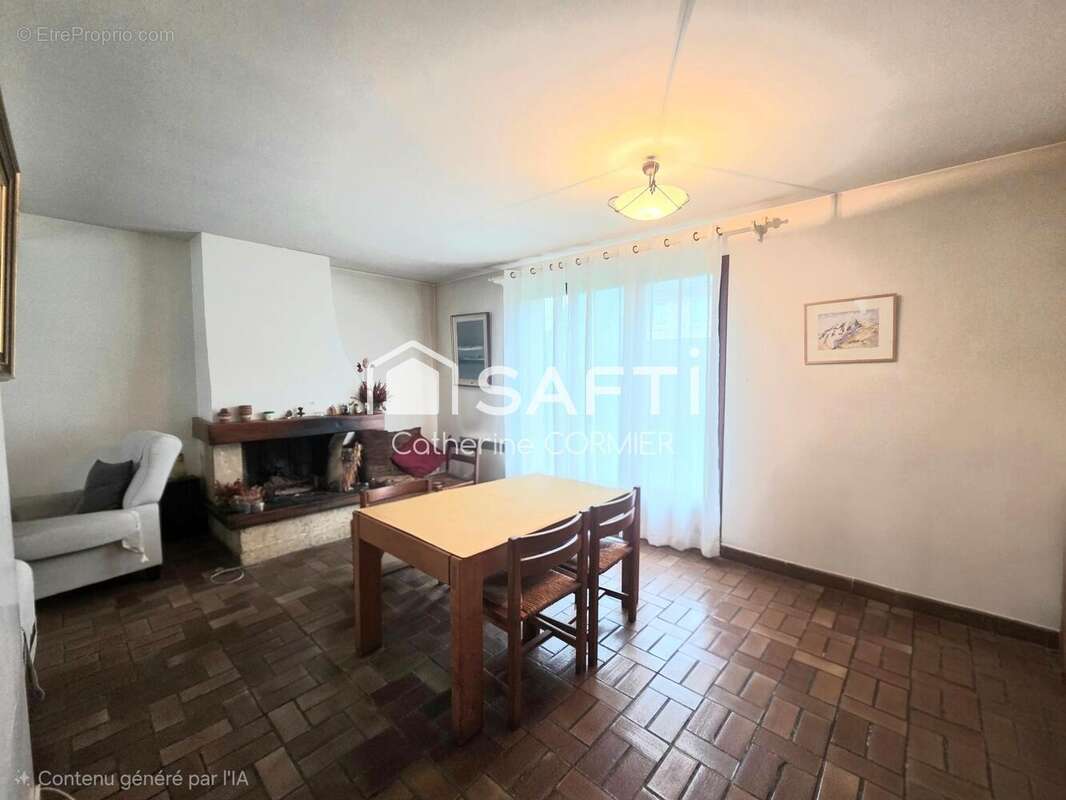 Photo 3 - Maison à AVRILLE