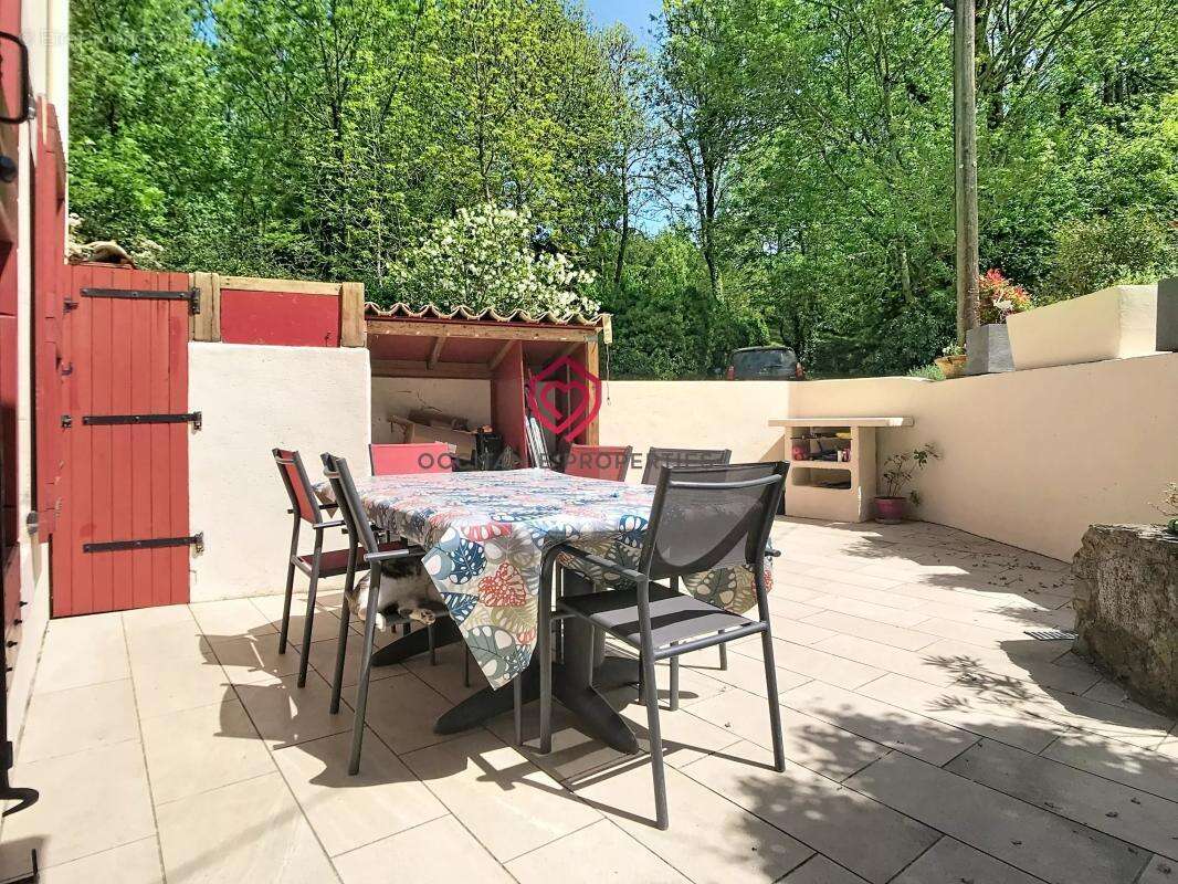Maison de village rénovée avec jardin - photo 3