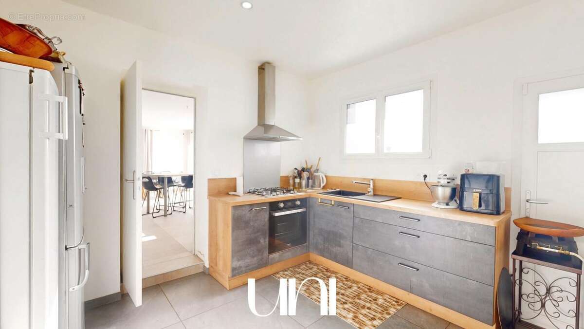 Belle maison neuve T6 de 164m² (148m² habitable) sur 489 m² de terrain - photo 20