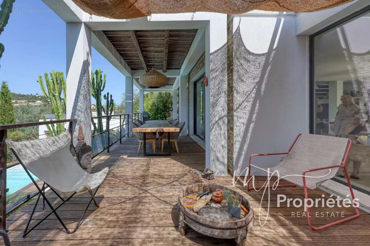 Maison à CAVALAIRE-SUR-MER