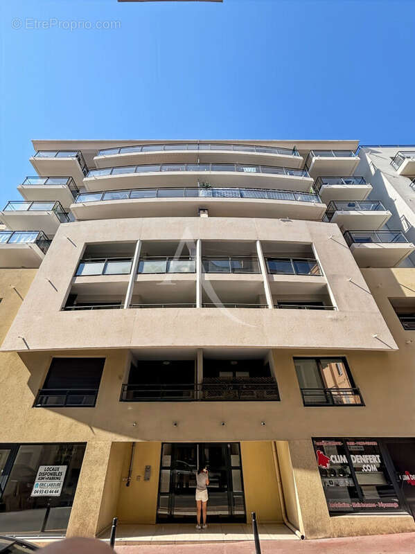 Appartement Cannes centre ville 3 pièces 53,74m2 - Vendu Loué - photo 9
