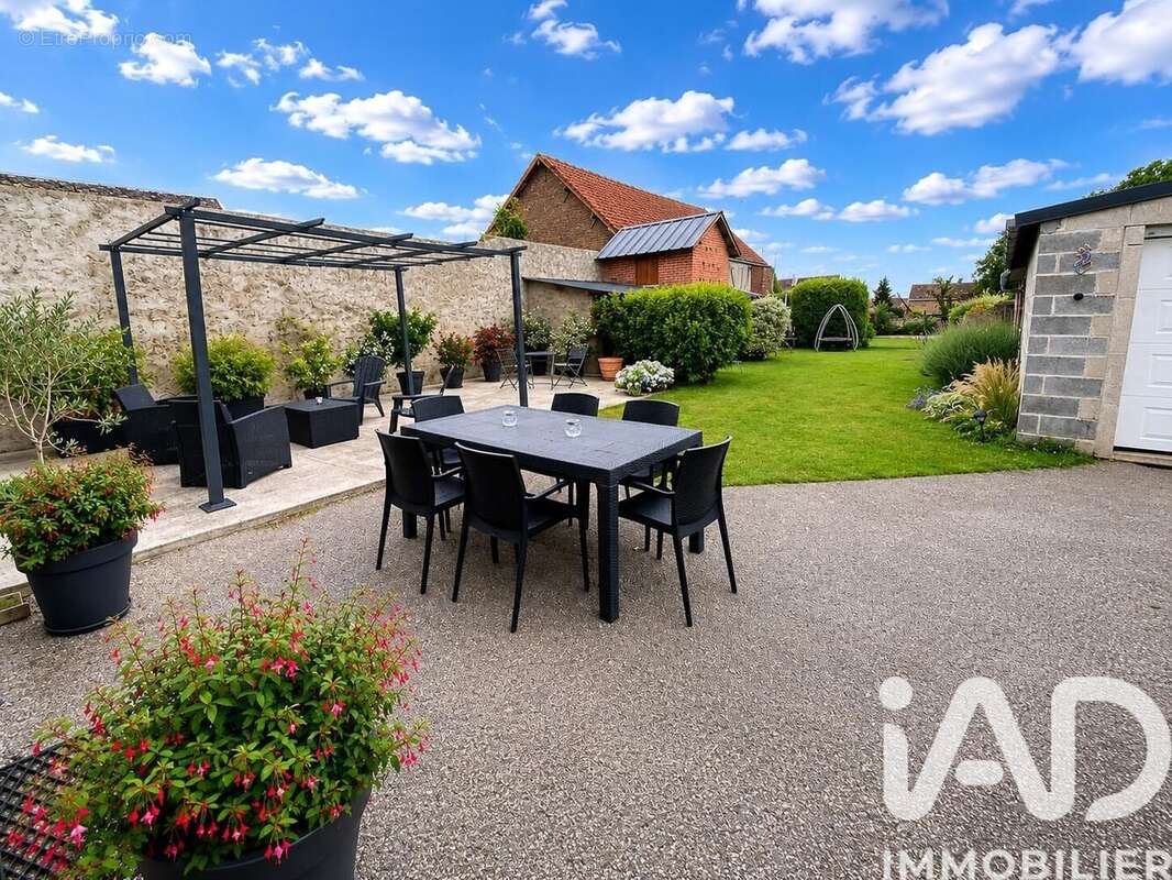 Maison 170 m² à Holnon  - photo 3