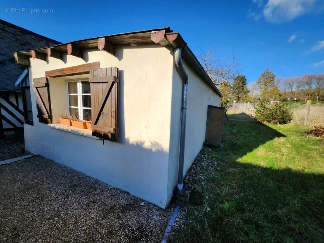 Maison à MANNEVILLE-LA-PIPARD