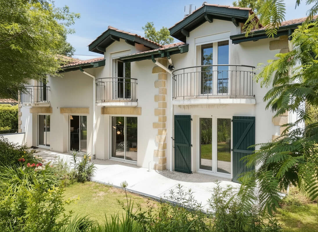 Maison à ARBONNE