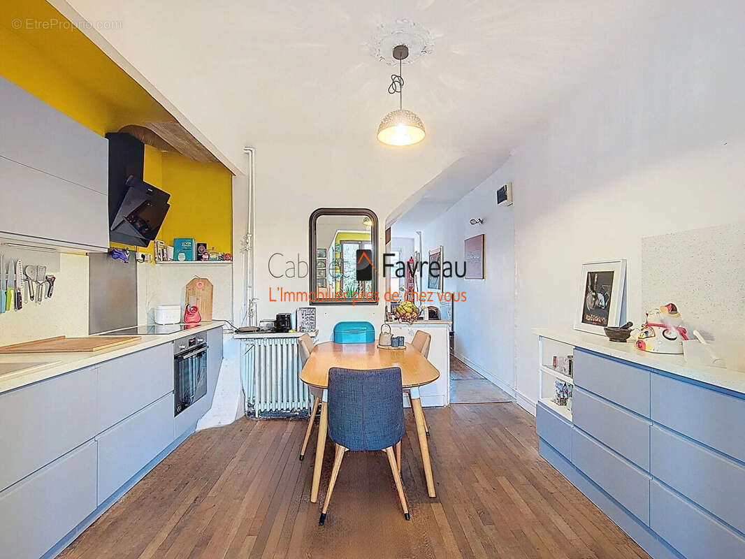 Maison à IVRY-SUR-SEINE