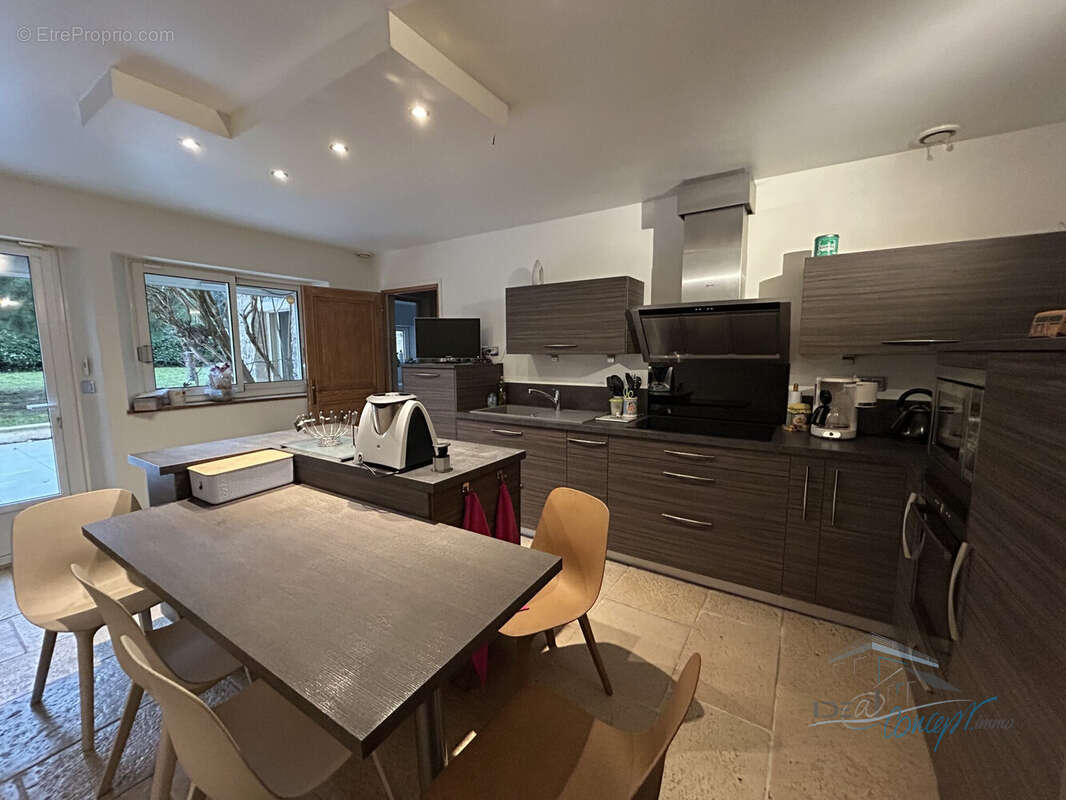 Maison à JANVILLE-SUR-JUINE