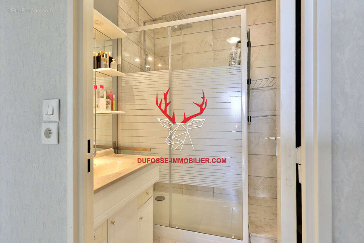 Appartement à RILLIEUX-LA-PAPE