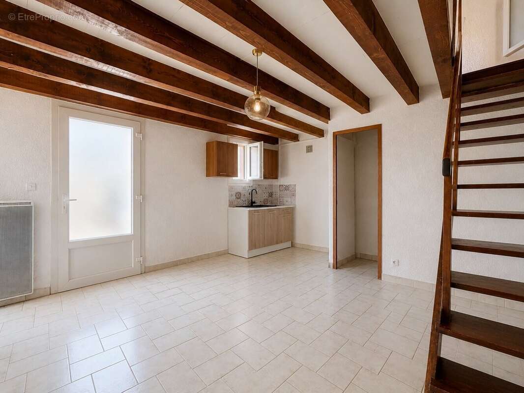 Maison à CESSENON-SUR-ORB
