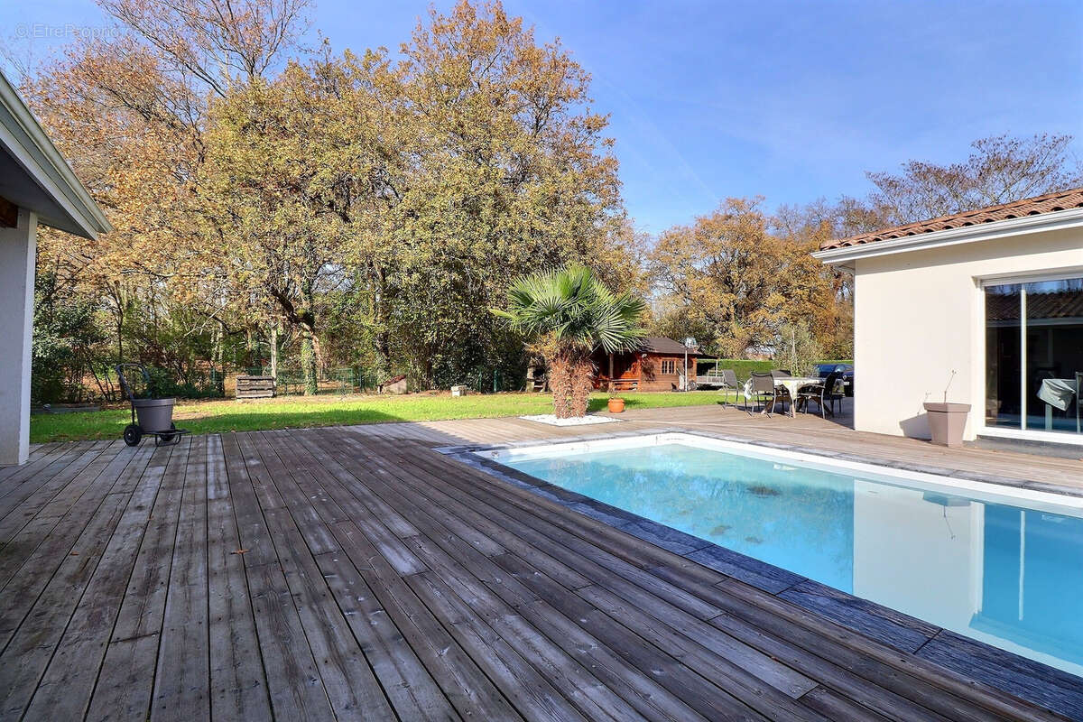 Maison à SAINT-LOUBES