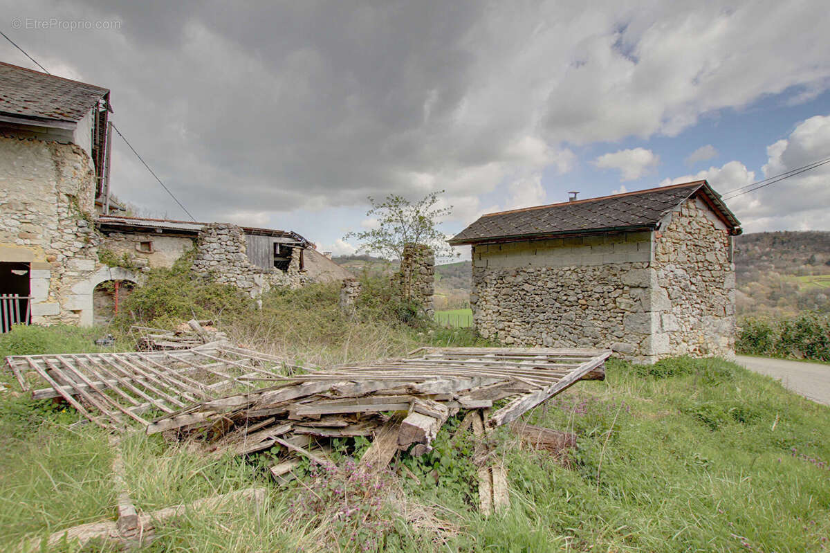 Maison à HAUTEVILLE-SUR-FIER