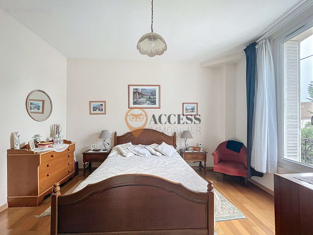 Maison à DEUIL-LA-BARRE