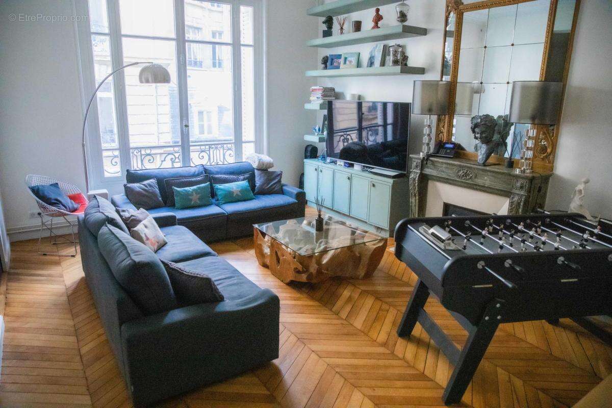 Maison à PARIS-17E