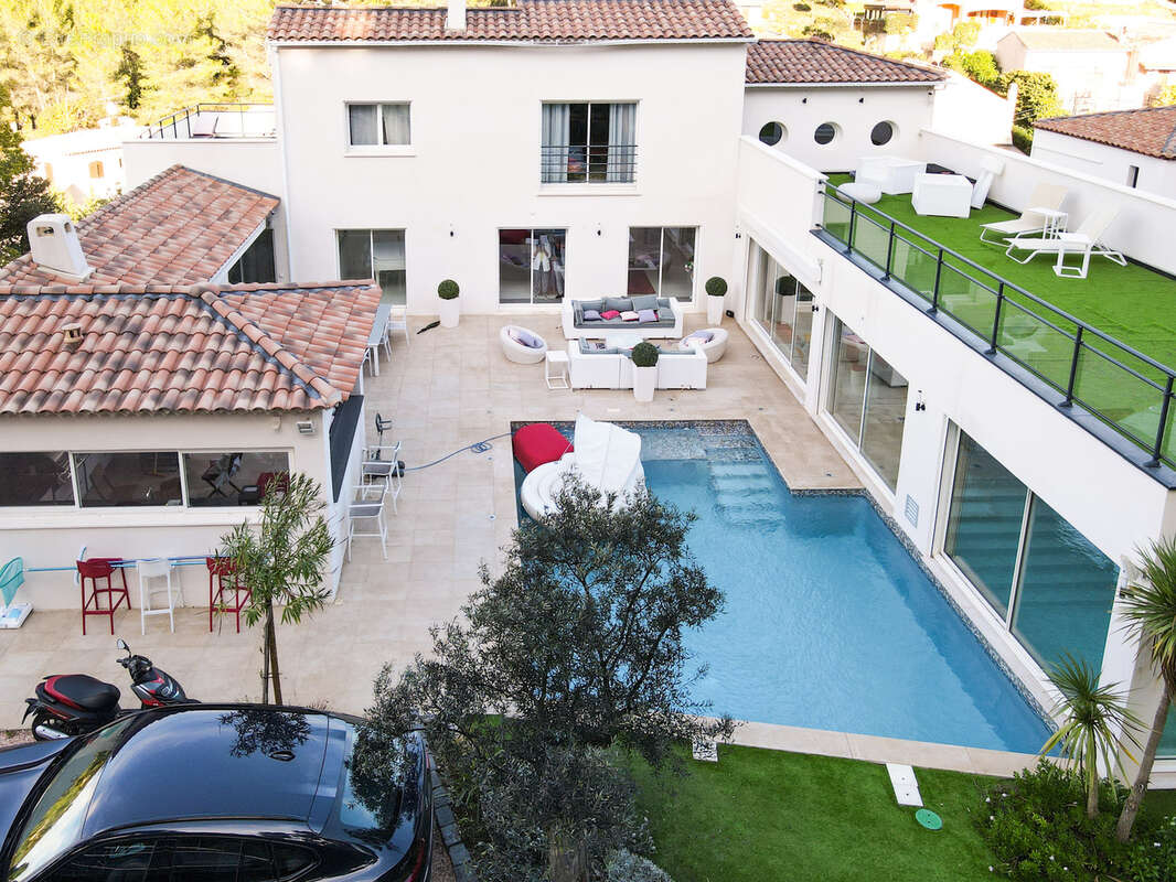 Maison à SEPTEMES-LES-VALLONS