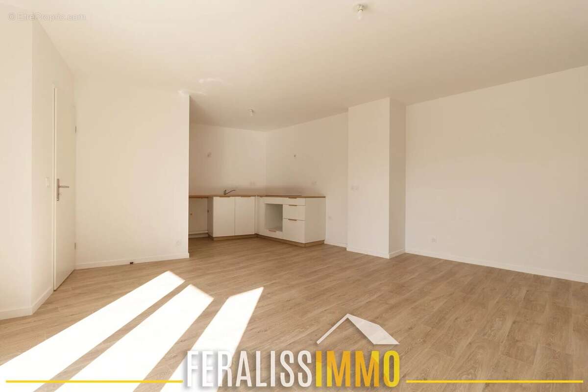 Appartement à PONTOISE