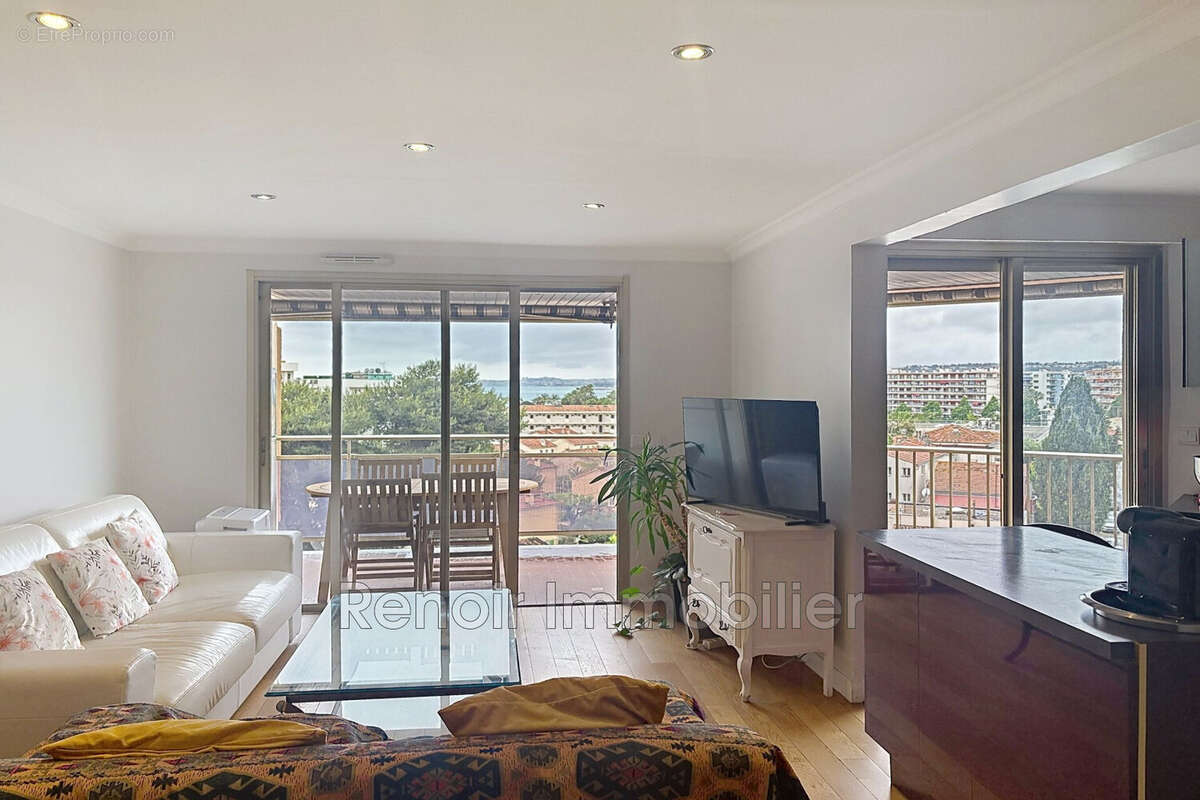 Appartement à CAGNES-SUR-MER