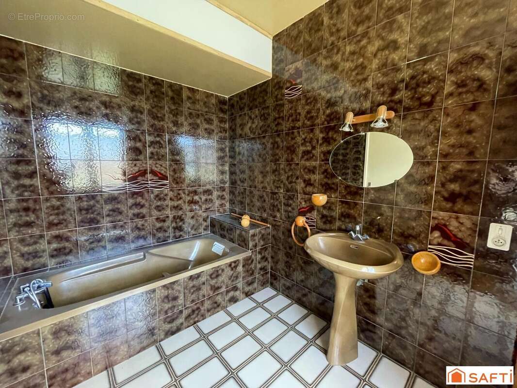 Photo 9 - Maison à VALZERGUES