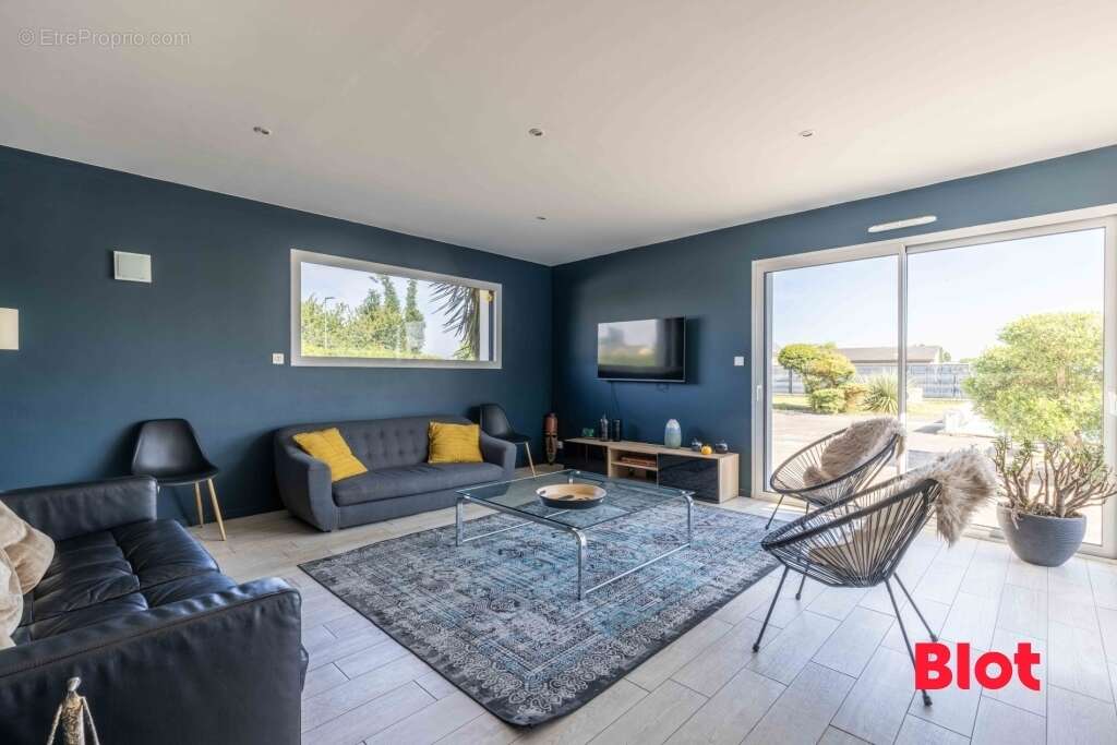 Maison à MONTAUBAN-DE-BRETAGNE