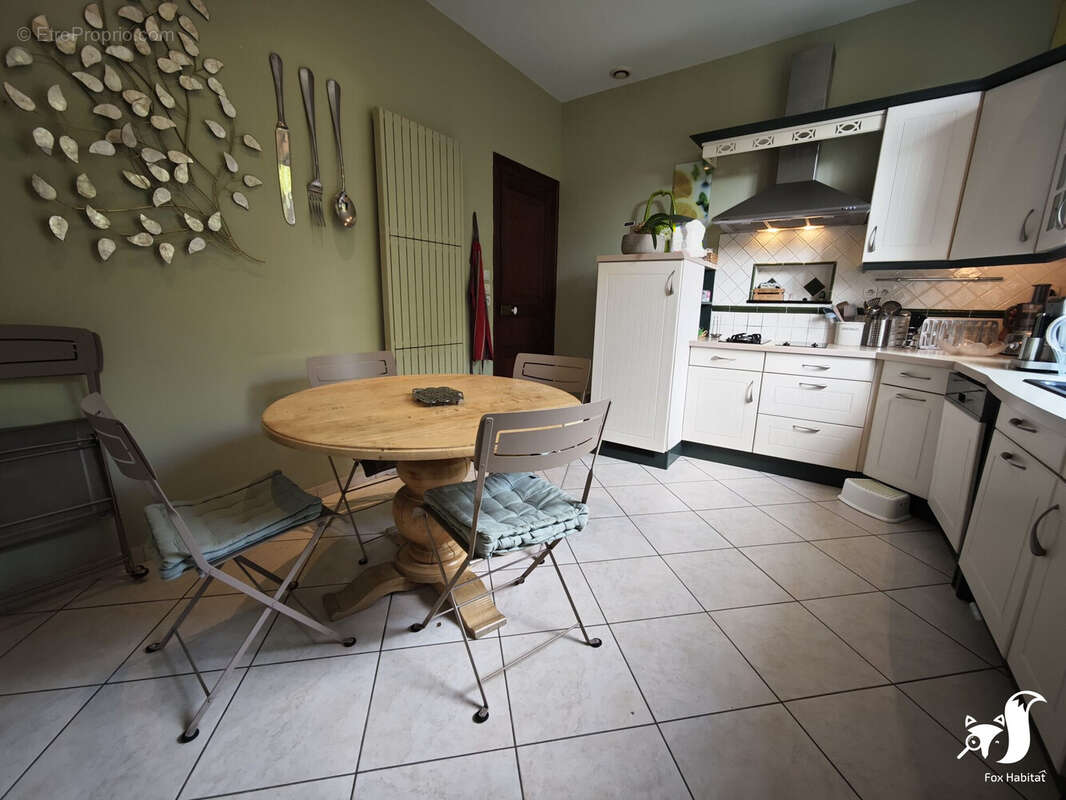 Maison 252 m² à Iwuy  - photo 5