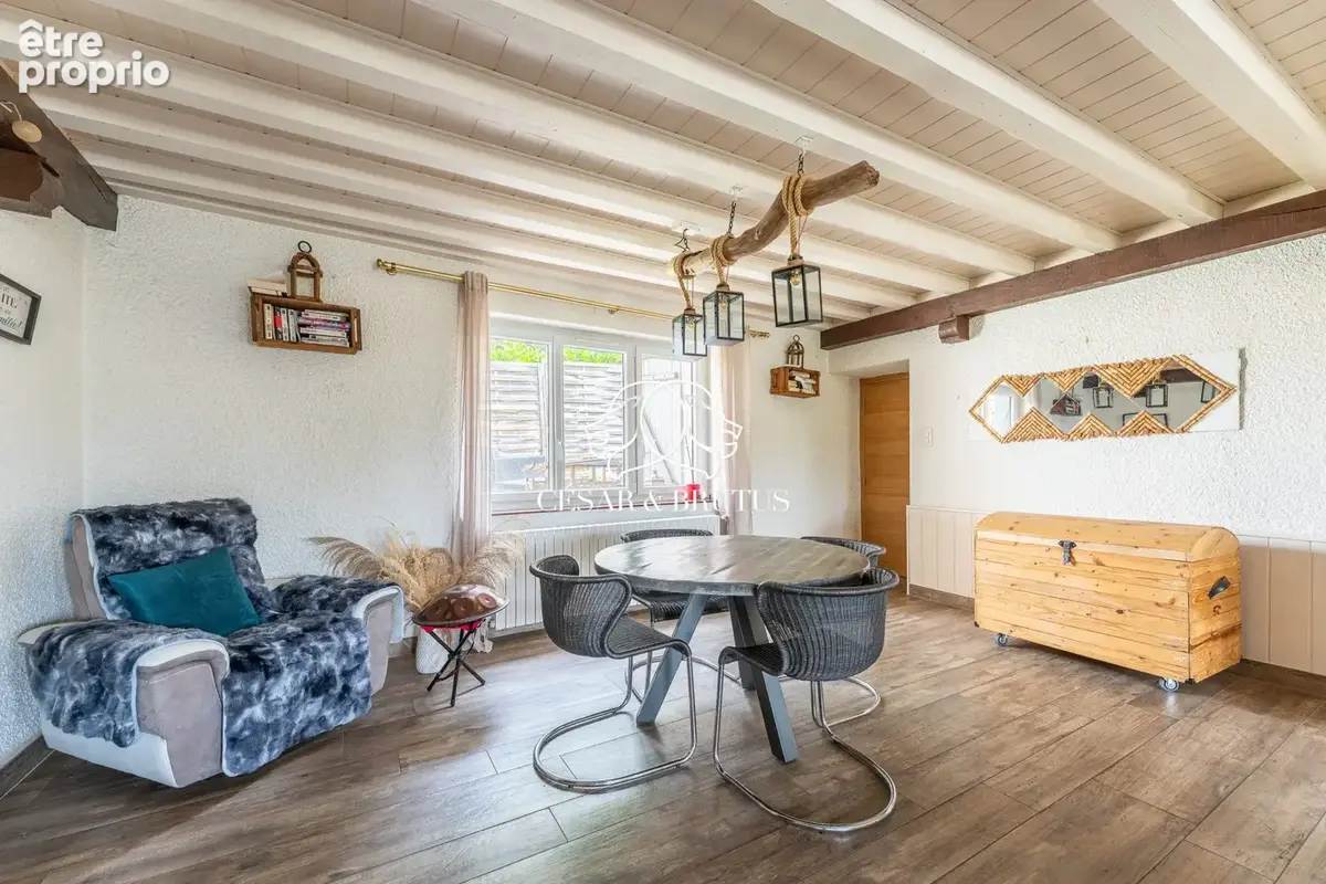 Maison 202 m² à Creys-Mepieu  - photo 8