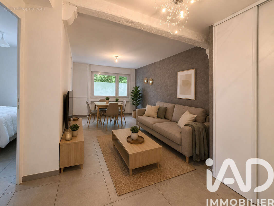 Photo 2 - Appartement à SAINT-ETIENNE