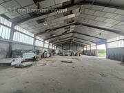 Commerce à ANNEYRON