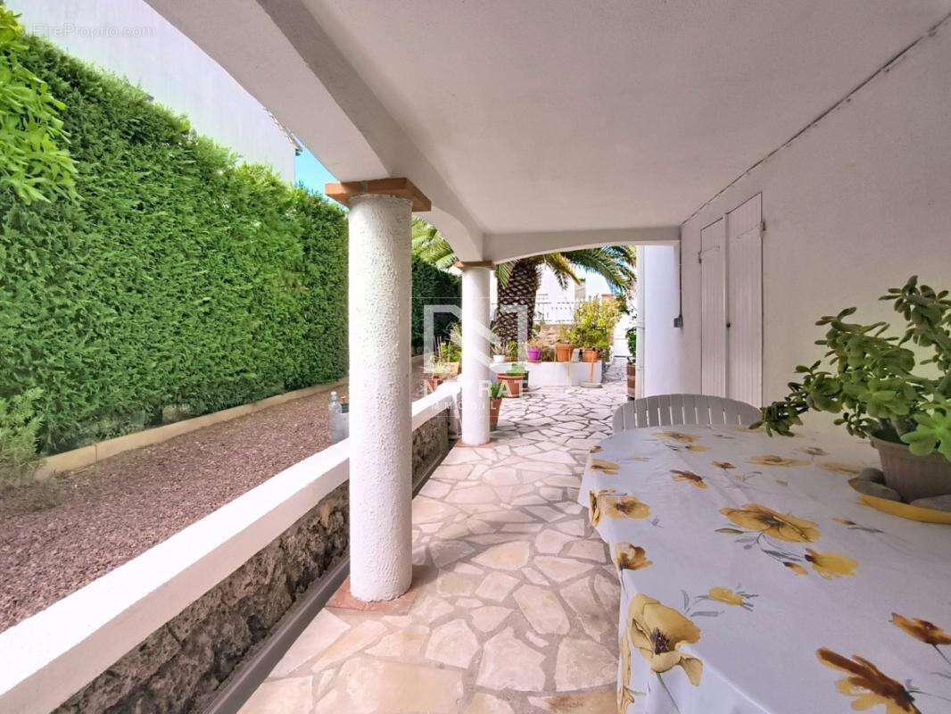 Maison à SAINT-RAPHAEL