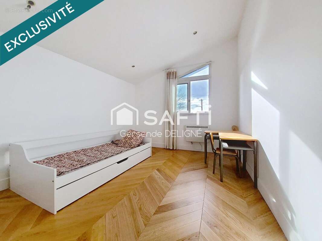 Photo 8 - Maison à VIGNEUX-SUR-SEINE