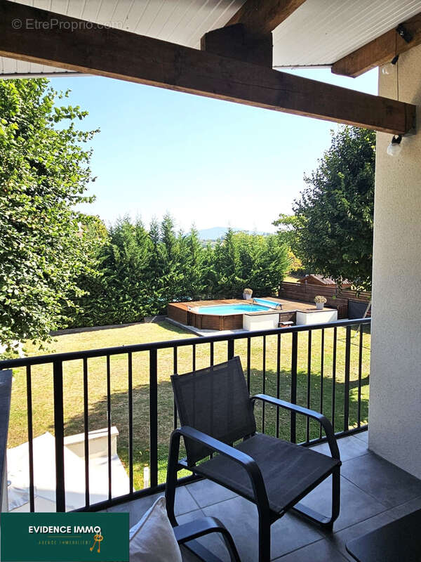 Maison à VEYRINS-THUELLIN